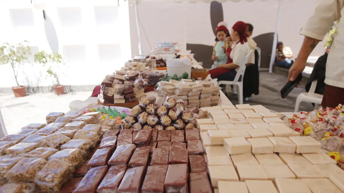 La Fiesta de los Dulces reúne en el Museo de la Ciudad a 25 emprendimientos que preservan las recetas tradicionales de Quito y el Ecuador.