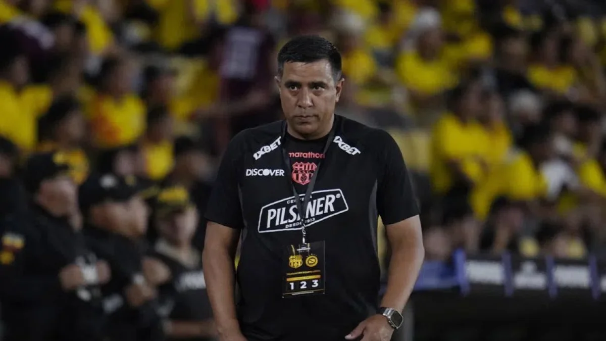 El gesto de César Farías que hace temblar a Barcelona SC en medio de los rumores.