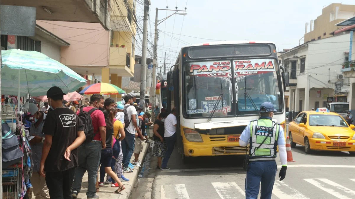 Los buses de Durán trasladan a miles de usuarios a diario.