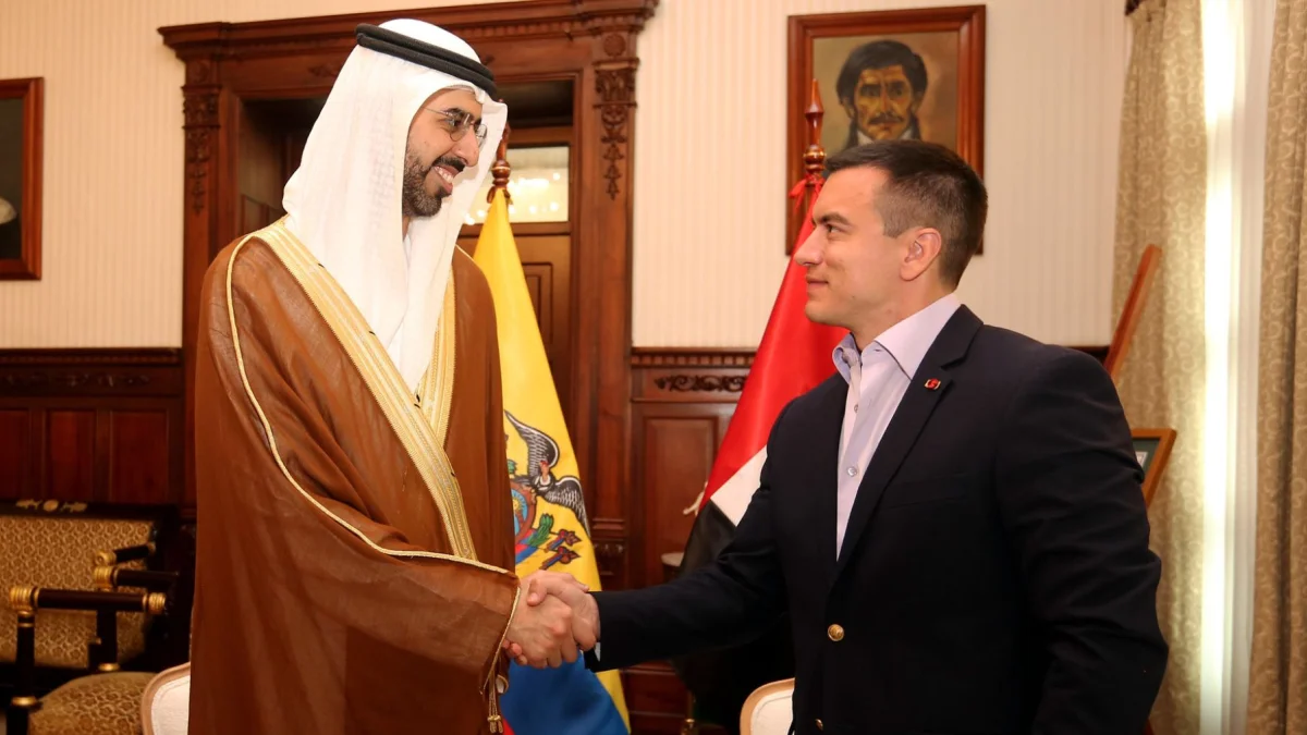 Omar Sultan Al Olama, ministro de Estado de los Emiratos Árabes Unidos, se reunió con Daniel Noboa en junio de 2025.