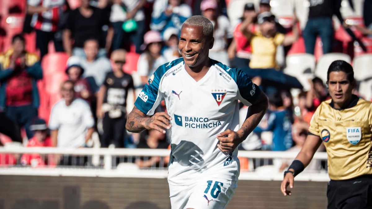 Liga de Quito cierra la fecha 23 de LigaPro contra Delfín.