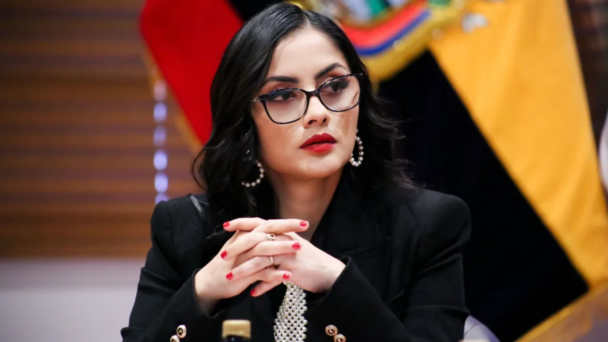 Viviana Veloz es asambleísta del movimiento Revolución Ciudadana.
