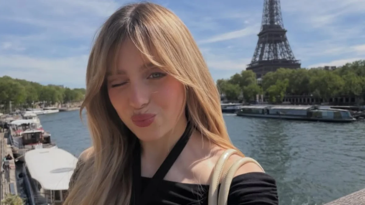 Roro, influencer española en París, en medio de la polémica por acusaciones en redes sociales.