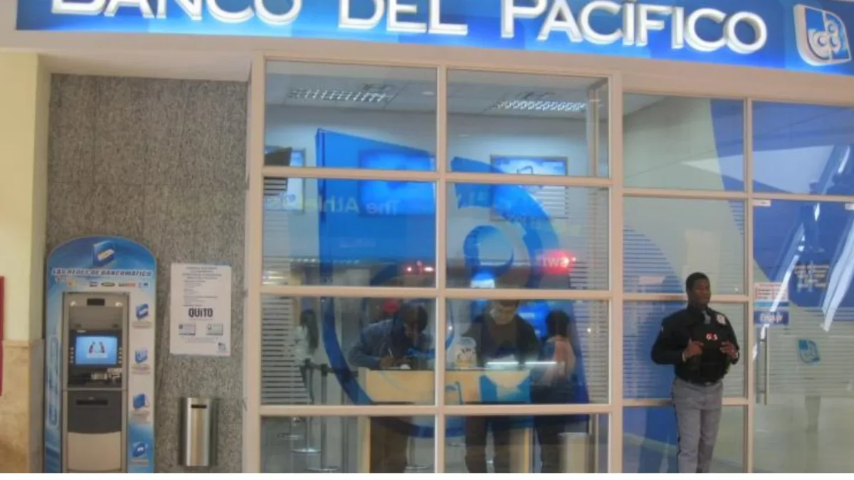 Los bancos atenderán por sus canales habituales.