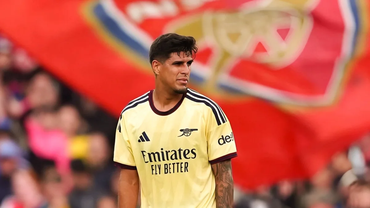 Piero Hincapié marcó un gol para Arsenal en su tercer amistoso de pretemporada ante Real Betis.