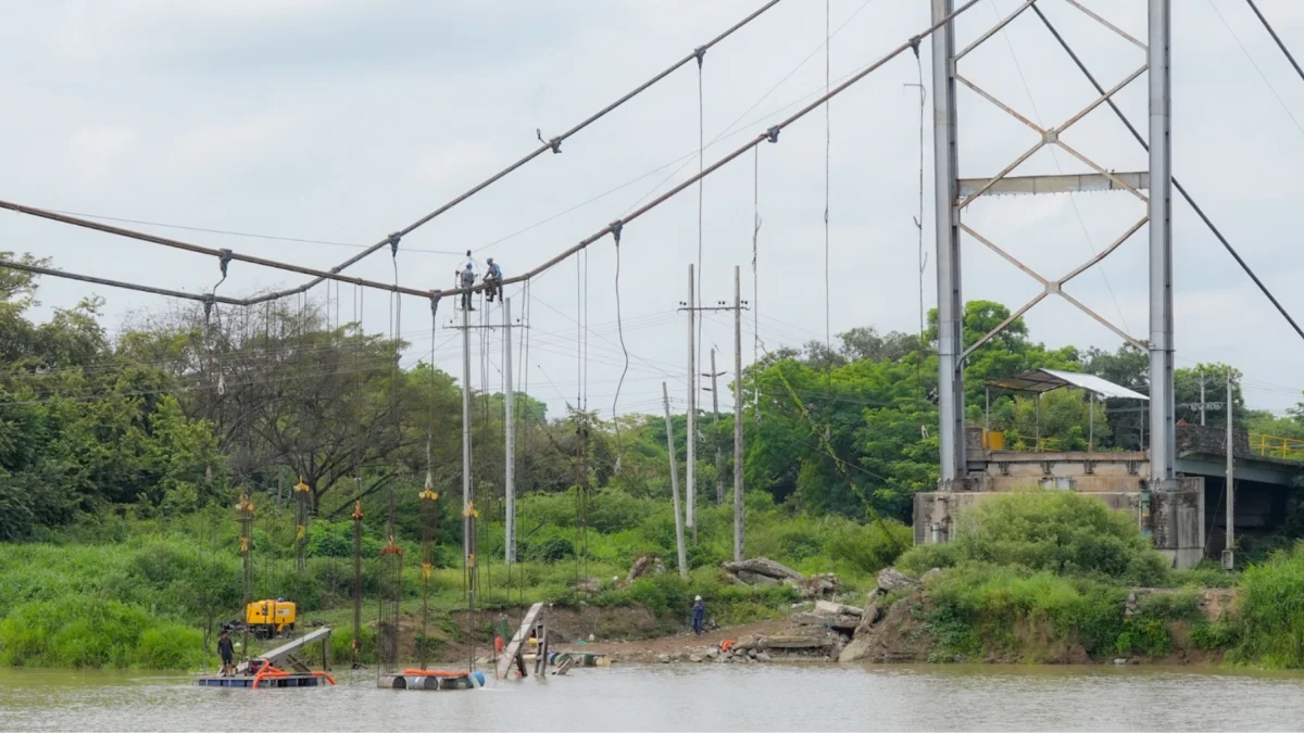 La Prefectura anunció que la construcción del nuevo puente avanzará en paralelo al desmontaje para acelerar la recuperación de la conectividad entre Daule y Nobol.