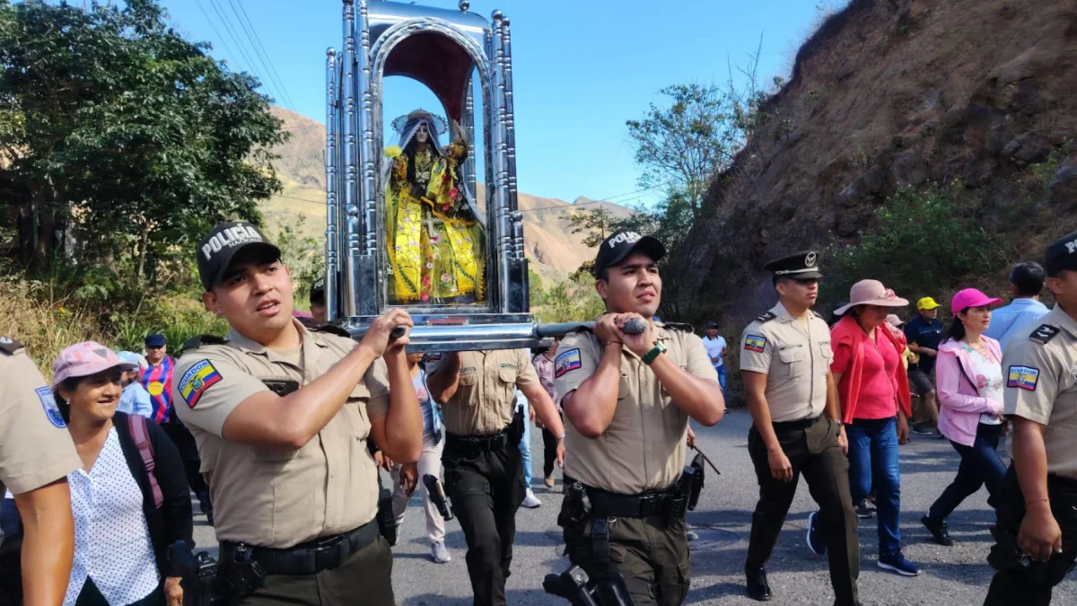 La romería por la Virgen de El Cisne reúne a cientos de personas que llegan desde Loja y otras ciudades de Ecuador.