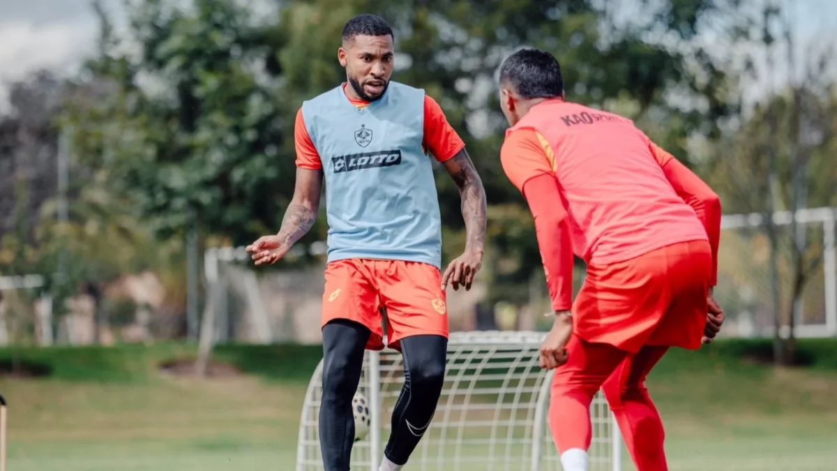 Ayrton Preciado comandará el ataque oriental ante Leones.