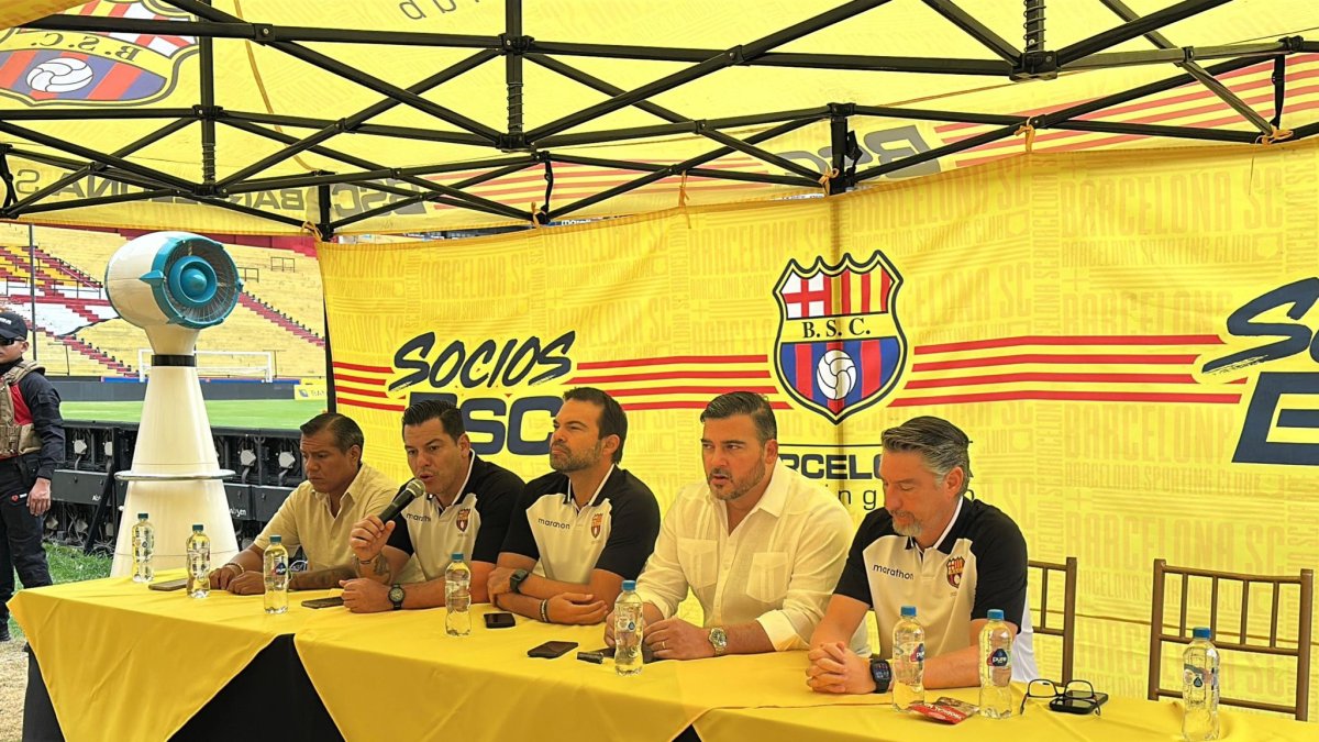 Antonio Álvarez decidió renunciar a la presidencia de Barcelona SC.