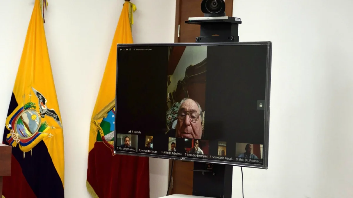 Telemática. Abdalá Bucaram asistió a la audiencia fallida desde su casa, el viernes 7 de agosto de 2026.