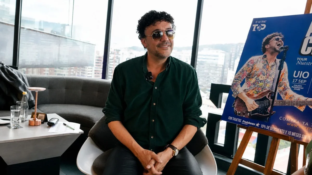 El cantante visitó el país recientemente para promocionar la gira, titulada Nuestra vida en canciones.