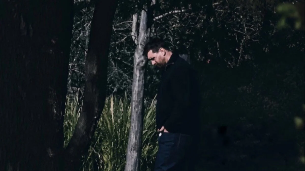 El astro argentino Lionel Messi asistió al sepelio de su padre Jorge, fallecido a los 68 años.
