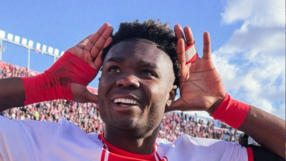 Jordy Caicedo, delantero de Huracán.