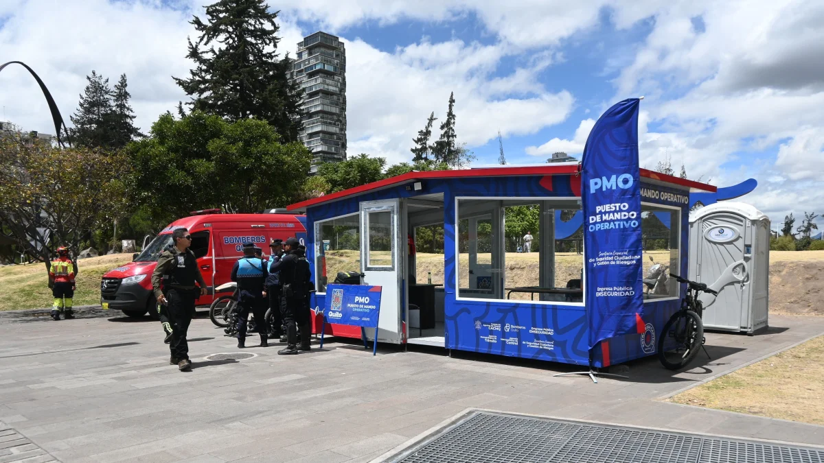 Como parte de la estrategia de seguridad se implementaron 22 Puestos de Mando Operativos en el norte, sur y valle de Quito.