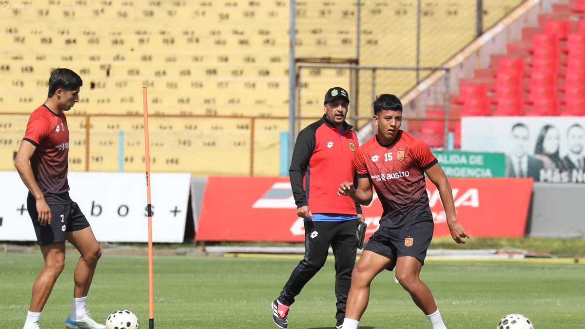 Deportjvo Cuenca listo para recibir a Manta FC.