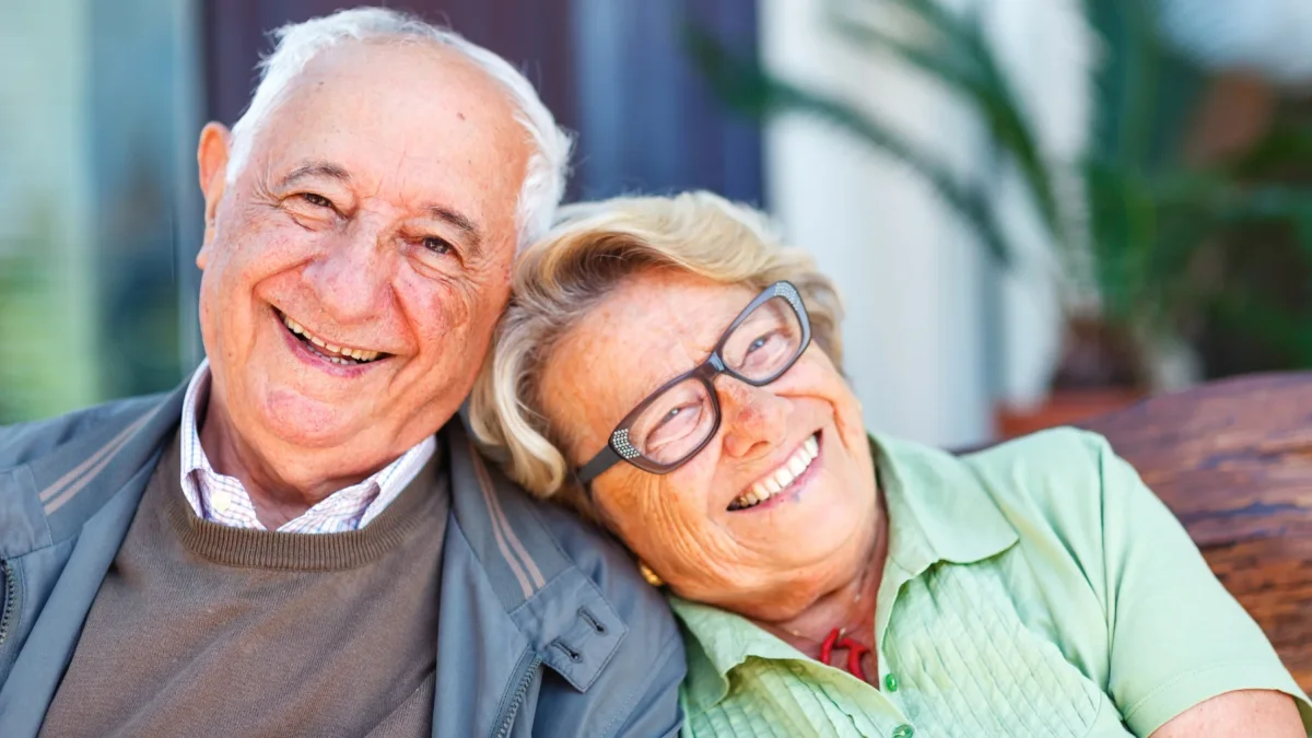 Los adultos mayores reclaman que los derechos reconocidos por la Constitución se cumplan de manera efectiva y oportuna.