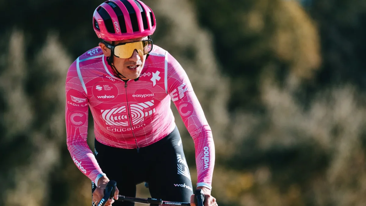 Richard Carapaz corre para el equipo EF Education-First.