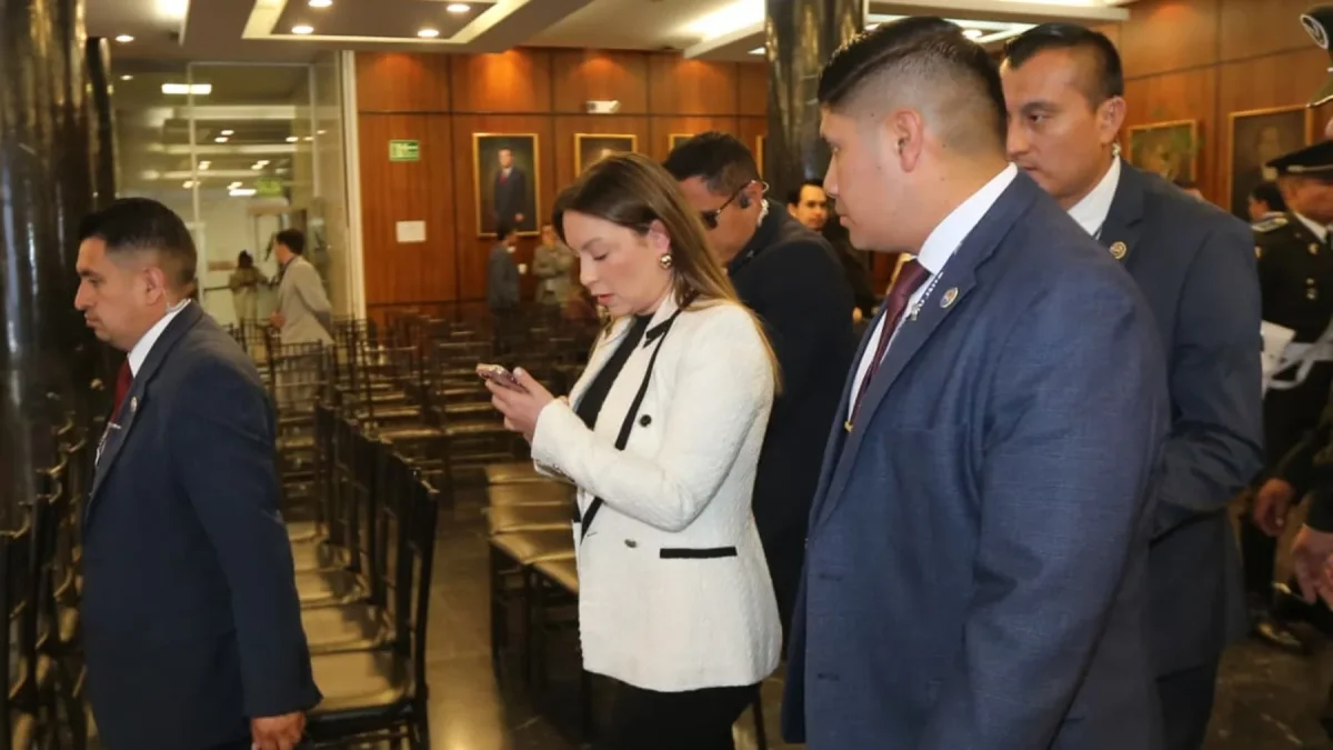 Mishel Mancheno es ahora presidenta de la Asamblea, tras la salida de Niels Olsen.