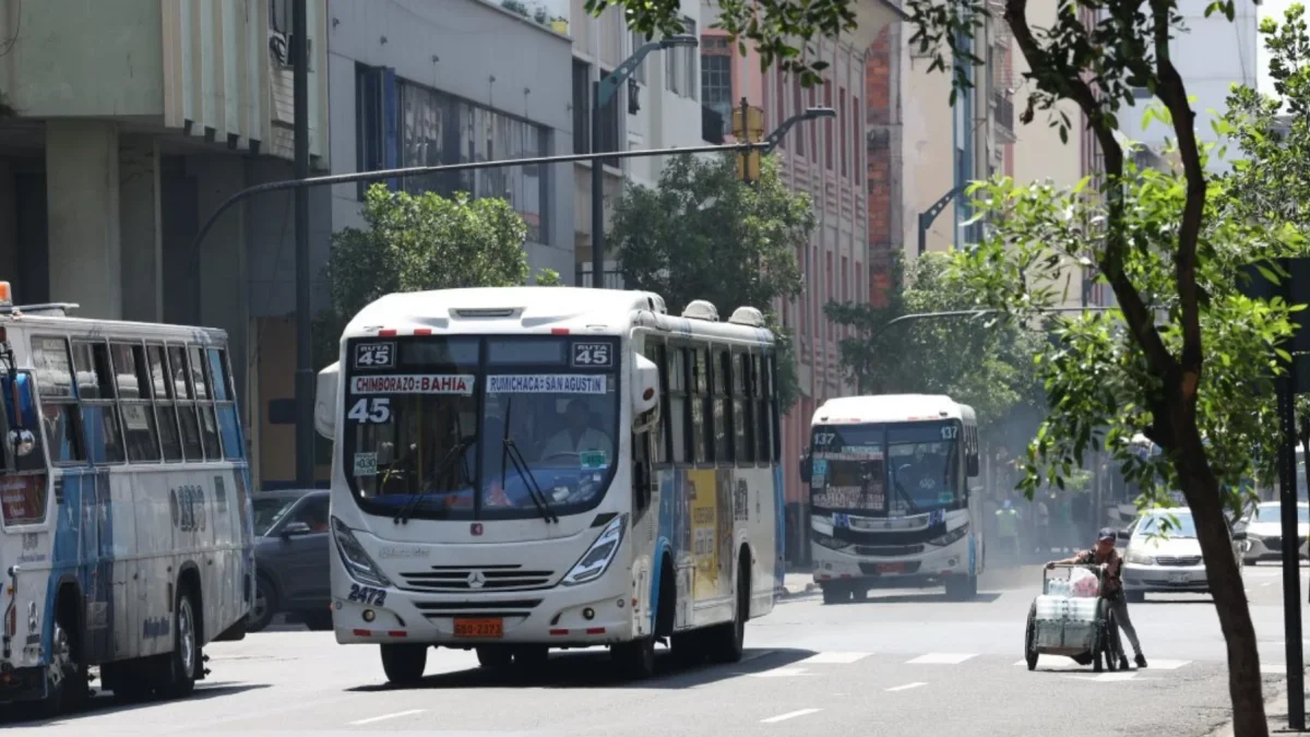 La intervención modificará temporalmente el recorrido de 20 líneas de buses que circulan por el centro de Guayaquil.