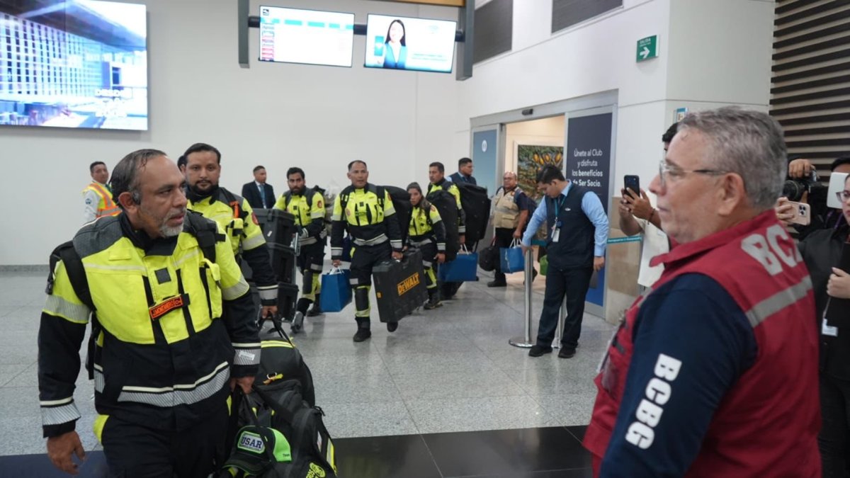 Un grupo de rescatistas regresó de Venezuela en julio pasado tras apoyar en las tareas de búsqueda de sobrevivientes tras el sismo en ese país.