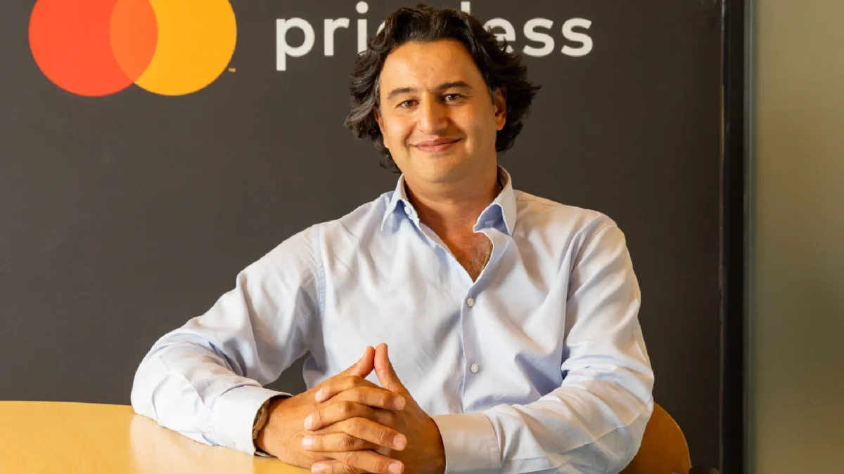El ejecutivo de Mastercard en Ecuador sostiene que el país tiene apenas 12 puntos de aceptación de pagos por cada 1.000 habitantes.