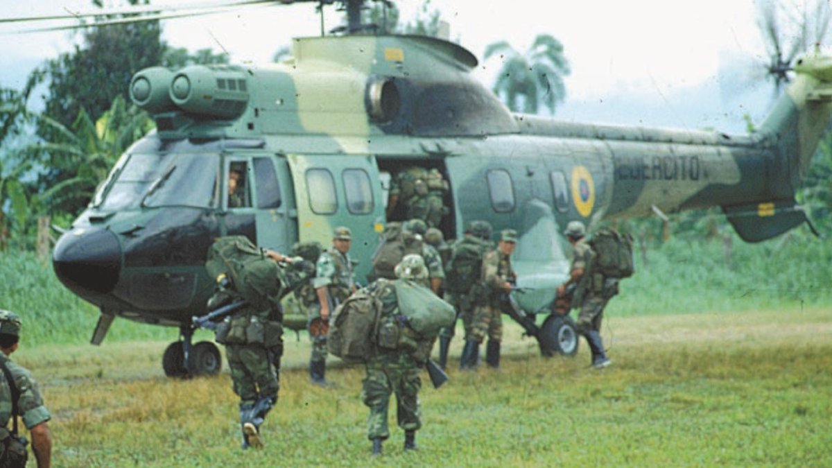 La parada de carro a los peruanos en el 81 y en el 95 se hizo con nuestras propias fuerzas, sin mendigarle nada a nadie.