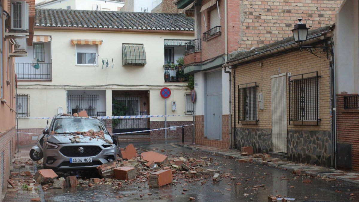 Vista de daños provocados por el terremoto en Armilla (Granada).