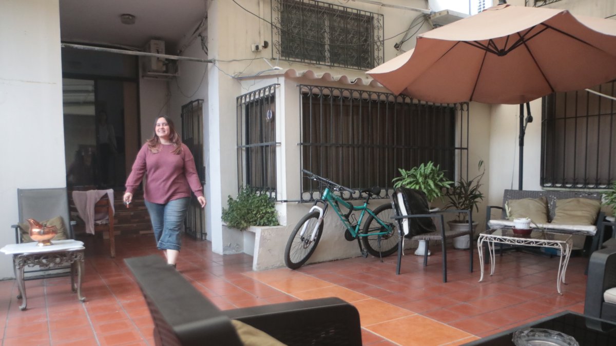 Estudiantes, jóvenes profesionales y parejas buscan espacios más pequeños, concuerdan expertos en bienes raíces consultados. 