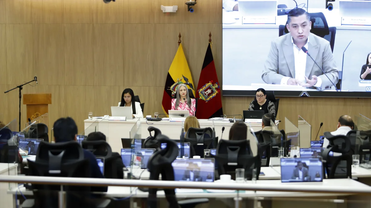 Los concejales que buscan la reelección deberán solicitar licencia con cargo a vacaciones cuando inicie la campaña.
