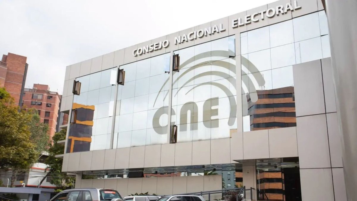 Es notorio que existe un trato discriminatorio para la inscripción de las candidaturas en este período preelectoral.