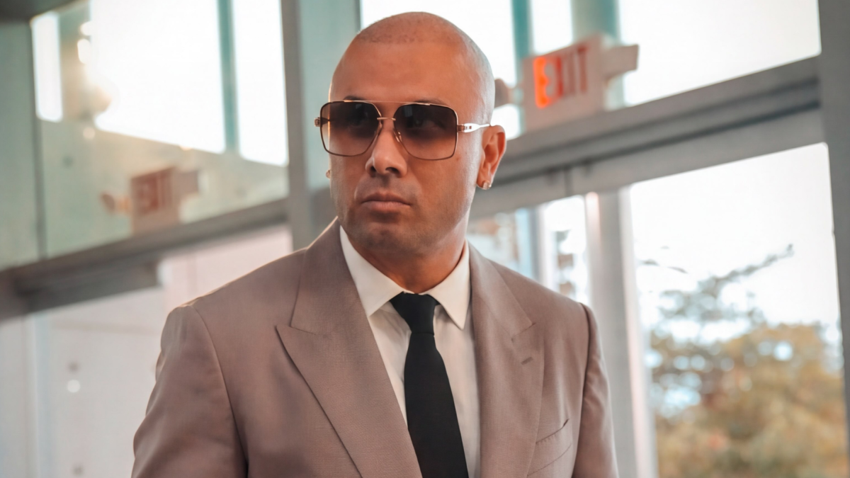 Wisin impulsa la Universidad del Perreo, una iniciativa dedicada al estudio de la historia y cultura del reguetón.