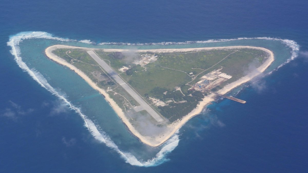 La pequeña isla japonesa de Minamitori, situada en el océano Pacífico a miles de kilómetros de Tokio.