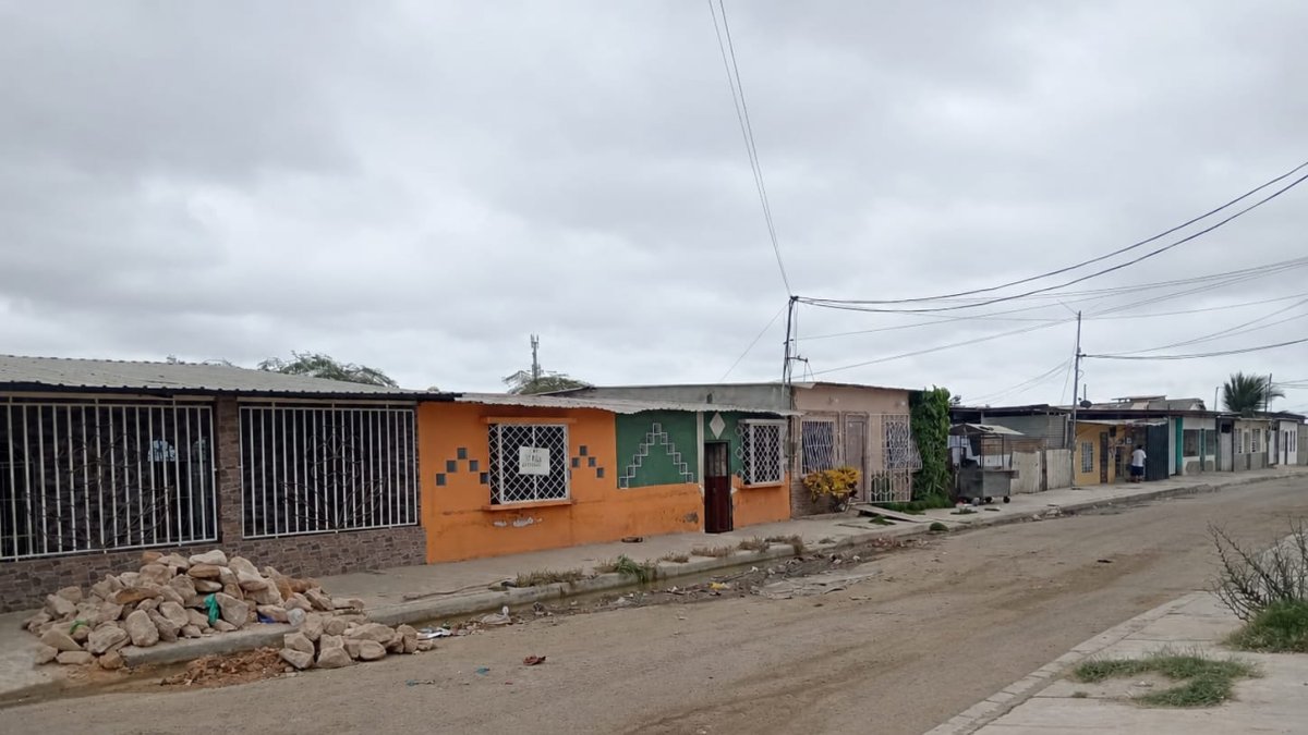 La vivienda en el barrio Narcisa de Jesús en Santa Elena donde fue encontrada la pareja embalada