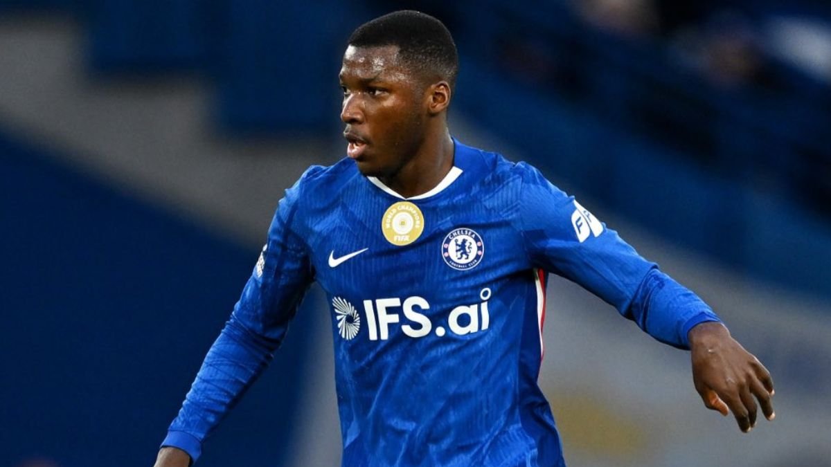 Moisés Caicedo, el volante ecuatoriano, es una de las figuras de Chelsea.