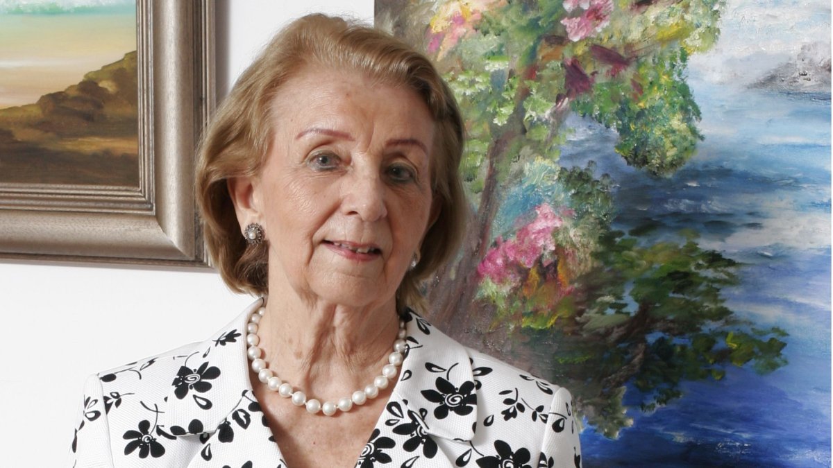 Ha muerto Inge Brückmann de Hollihan, una mujer madera de guerrera, a cuya memoria Guayaquil se debe inclinar con amor y gratitud.