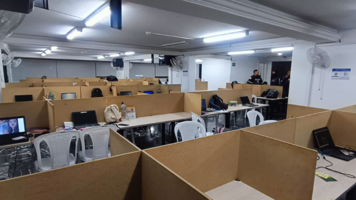 Oficina donde funcionaba un call center de extorsión.