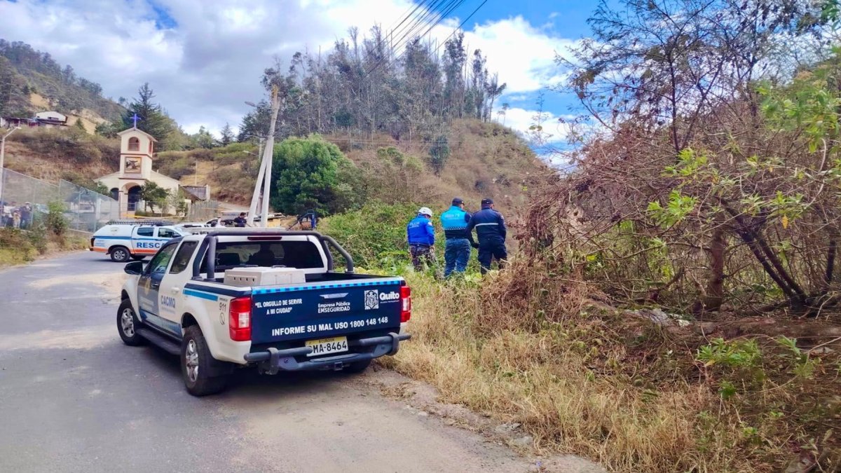 La búsqueda de la joven Lizeth Bunshi se ha extendido por varios sectores de Quito.
