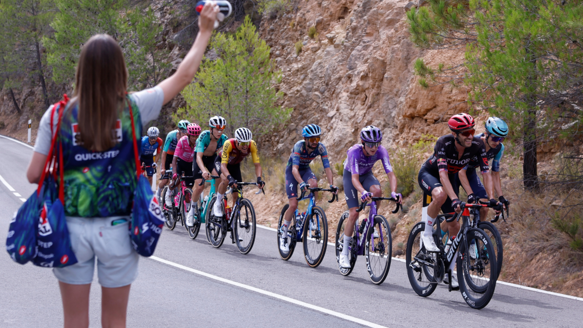 Un grupo de escapados durante la séptima etapa de La Vuelta a España