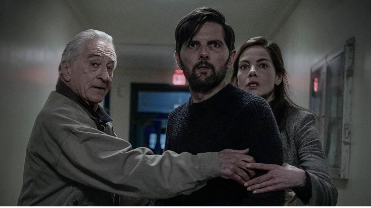 Robert De Niro, Adam Scott y Michelle Monaghan en 'The Whisper Man'.