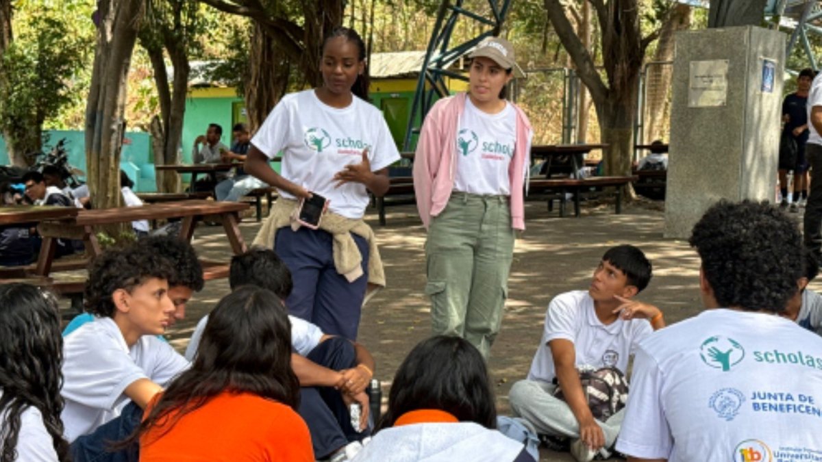 Programa de la JBG con Scholas, en el sur de Guayaquil.