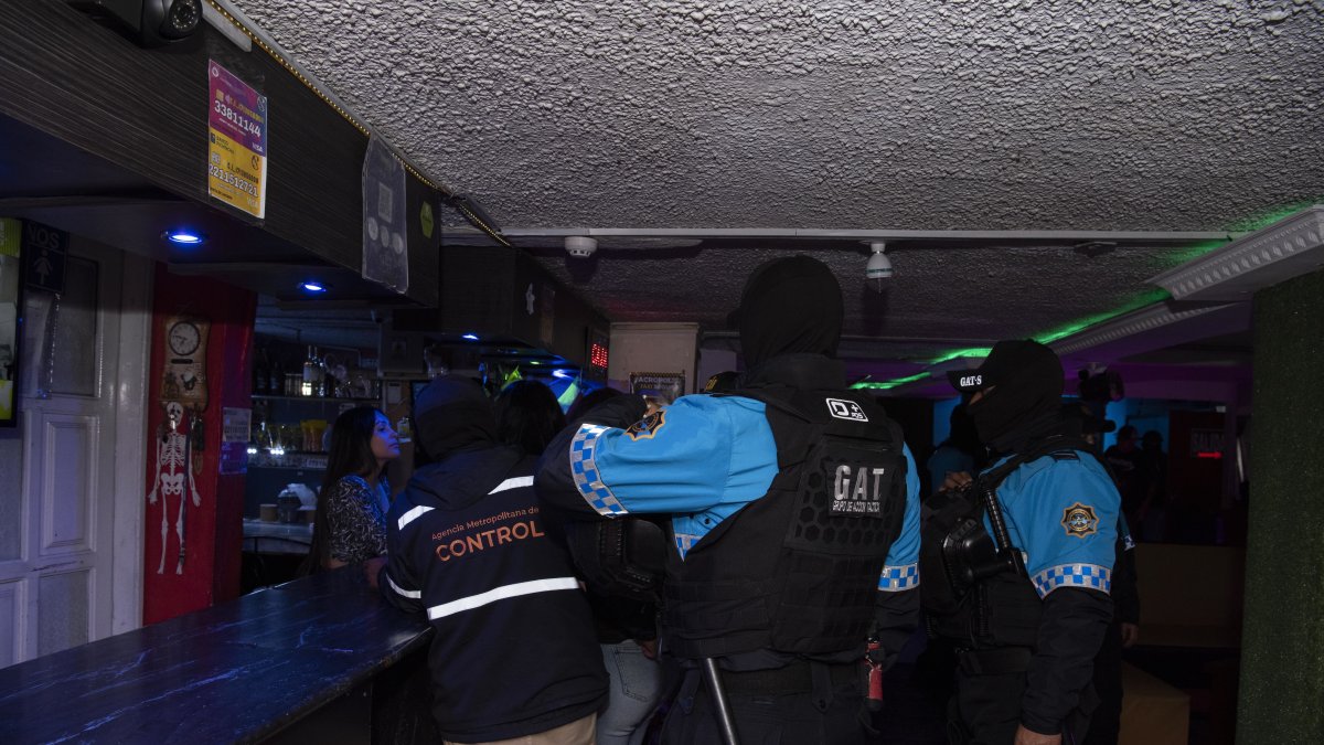 Fuerzas Armadas, Policía y entidades municipales participaron en controles ejecutados durante dos jornadas en sectores priorizados del Distrito Metropolitano de Quito.