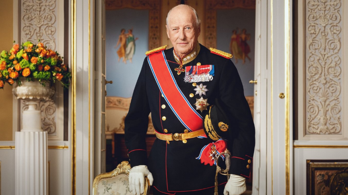 El rey Harald de Noruega, quien falleció viernes 28 de agosto de 2026, padecía una anemia hemolítica.