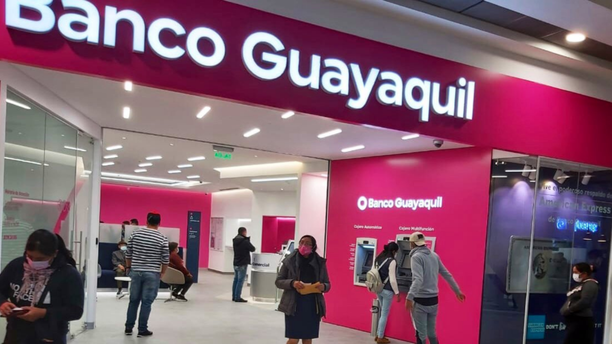 Una de las oficinas del Banco Guayaquil en Ecuador.