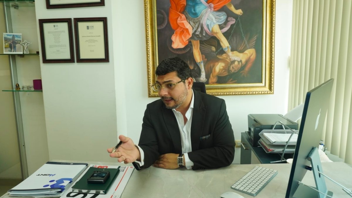 La presencia digital influye cada vez más en las decisiones de compra de los consumidores.