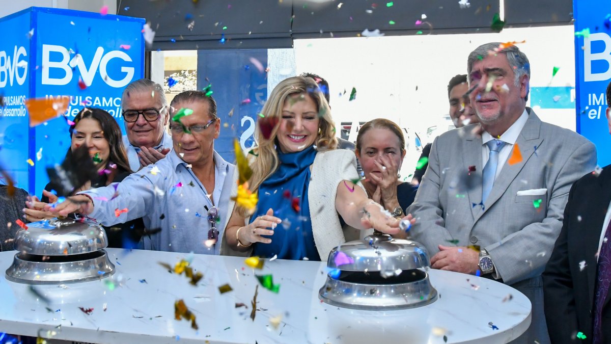 La celebración de 57 años de la Bolsa de Valores de Guayaquil.