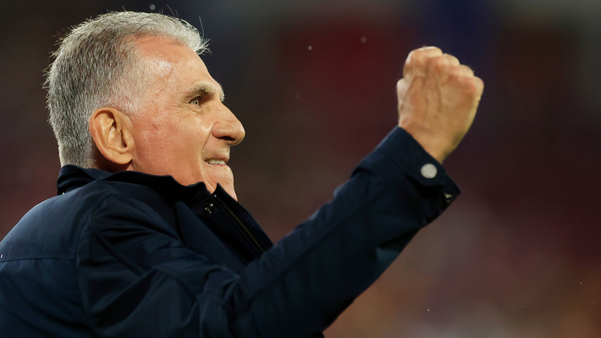 Imagen en la que puede verse al seleccionador de Ghana, Carlos Queiroz, durante el Mundial de Estados Unidos, México y Canadá.