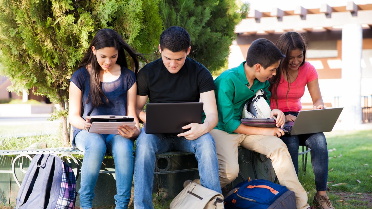 Más de 10 universidades estadounidenses participarán con información sobre carreras, becas y requisitos de admisión.