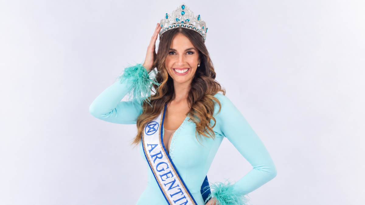 El vestido de la argentina Alina Akserald se volvió el centro de la atención, un traje en honor a Lionel Messi.