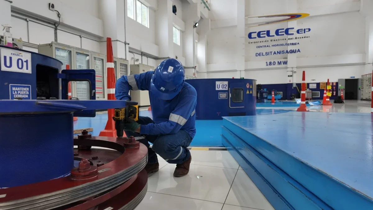 Celec ejecuta trabajos de mantenimiento en la central hidroeléctrica Delsitanisagua, ubicada en Zamora Chinchipe.