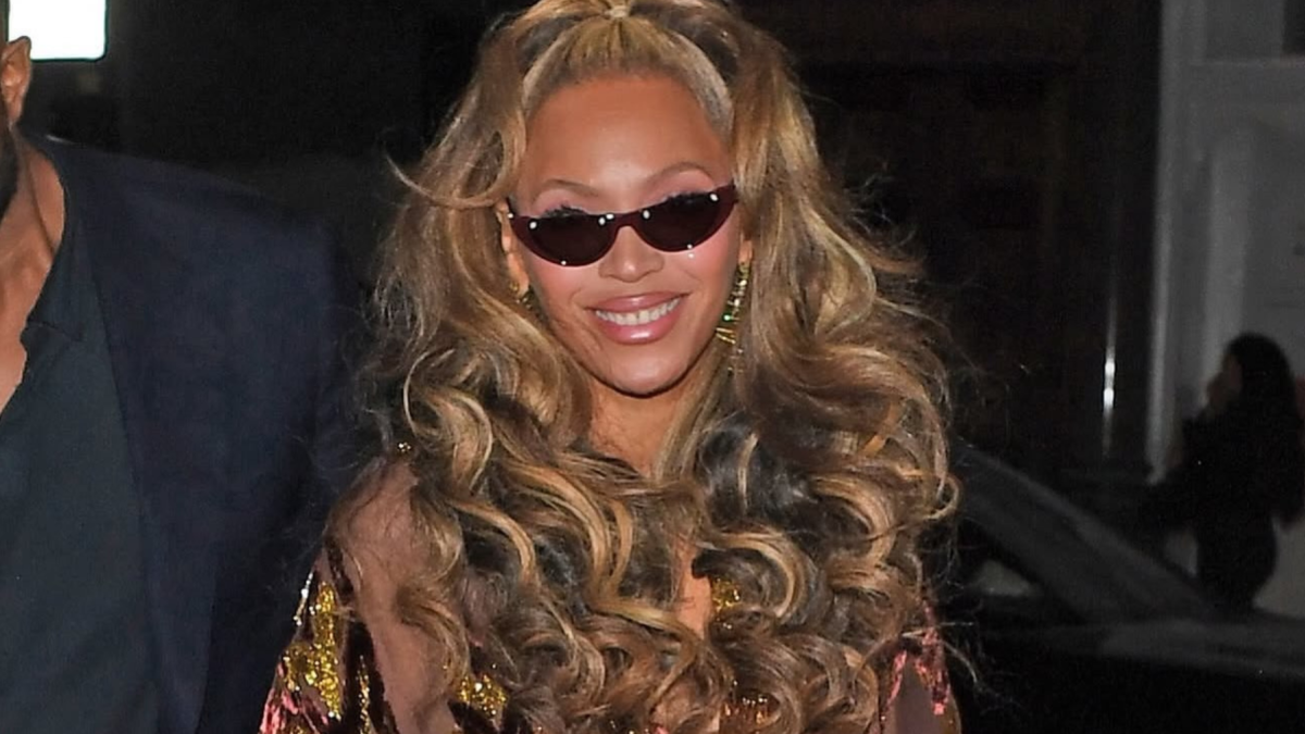 Beyoncé celebró su cumpleaños 45 con el lanzamiento de B'Day.